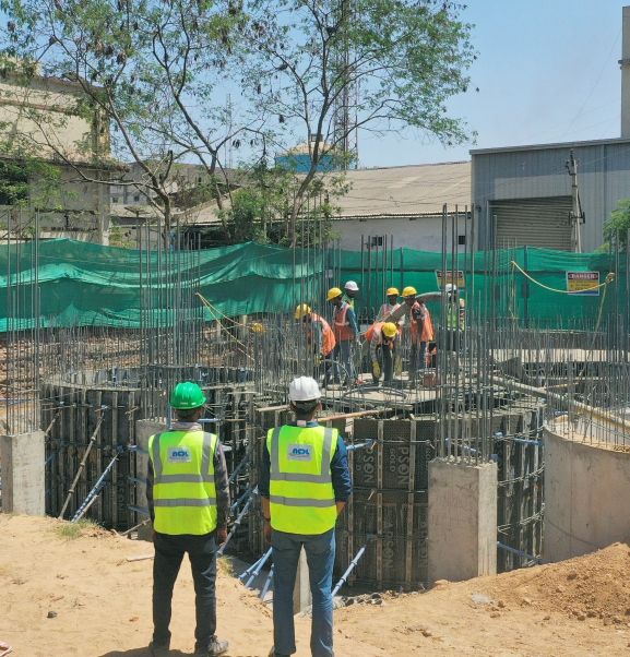 Site engineers on site