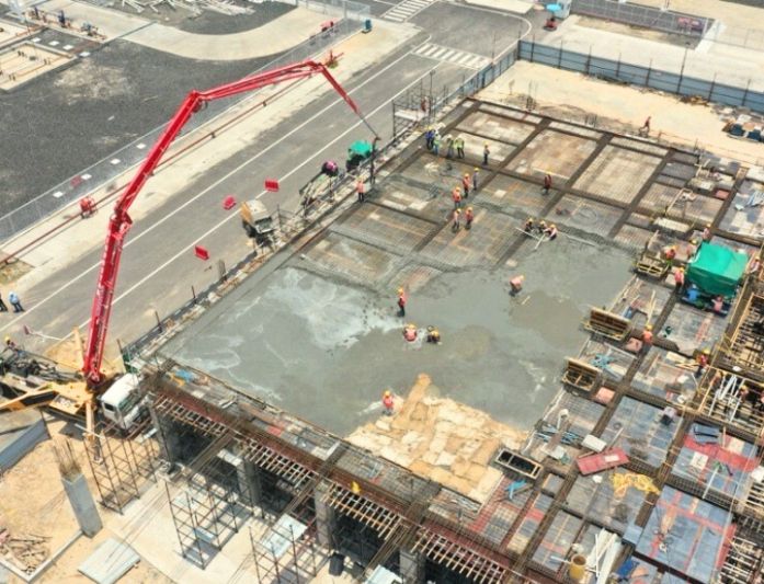 Concrete pour with boom pump